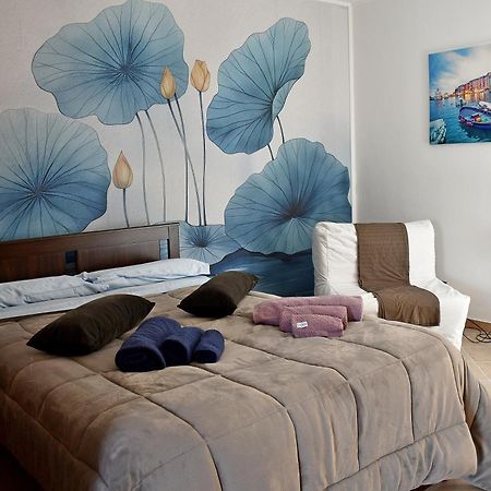 Casa Rina Apartment Ventimiglia Bagian luar foto