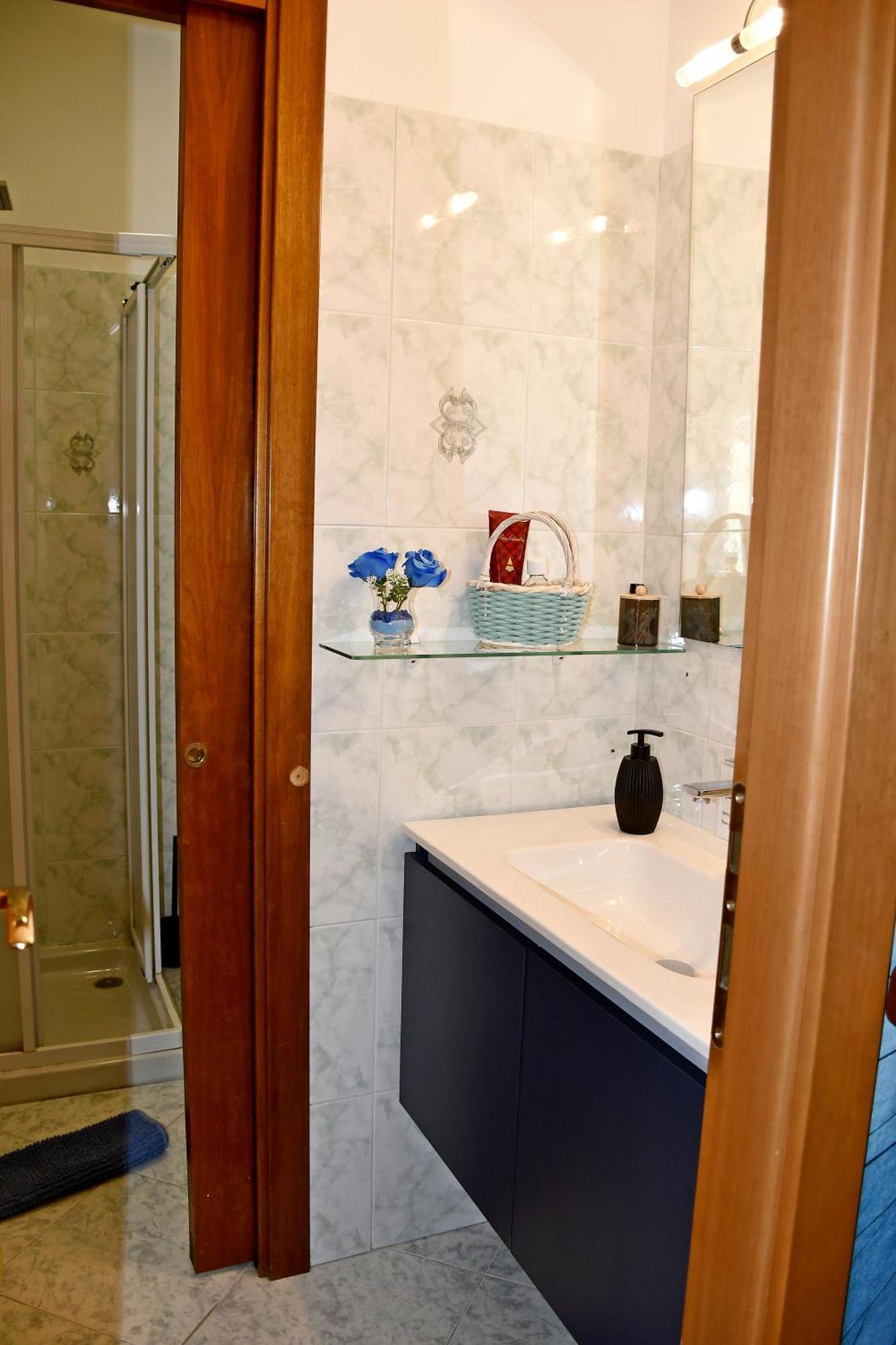 Casa Rina Apartment Ventimiglia Bagian luar foto