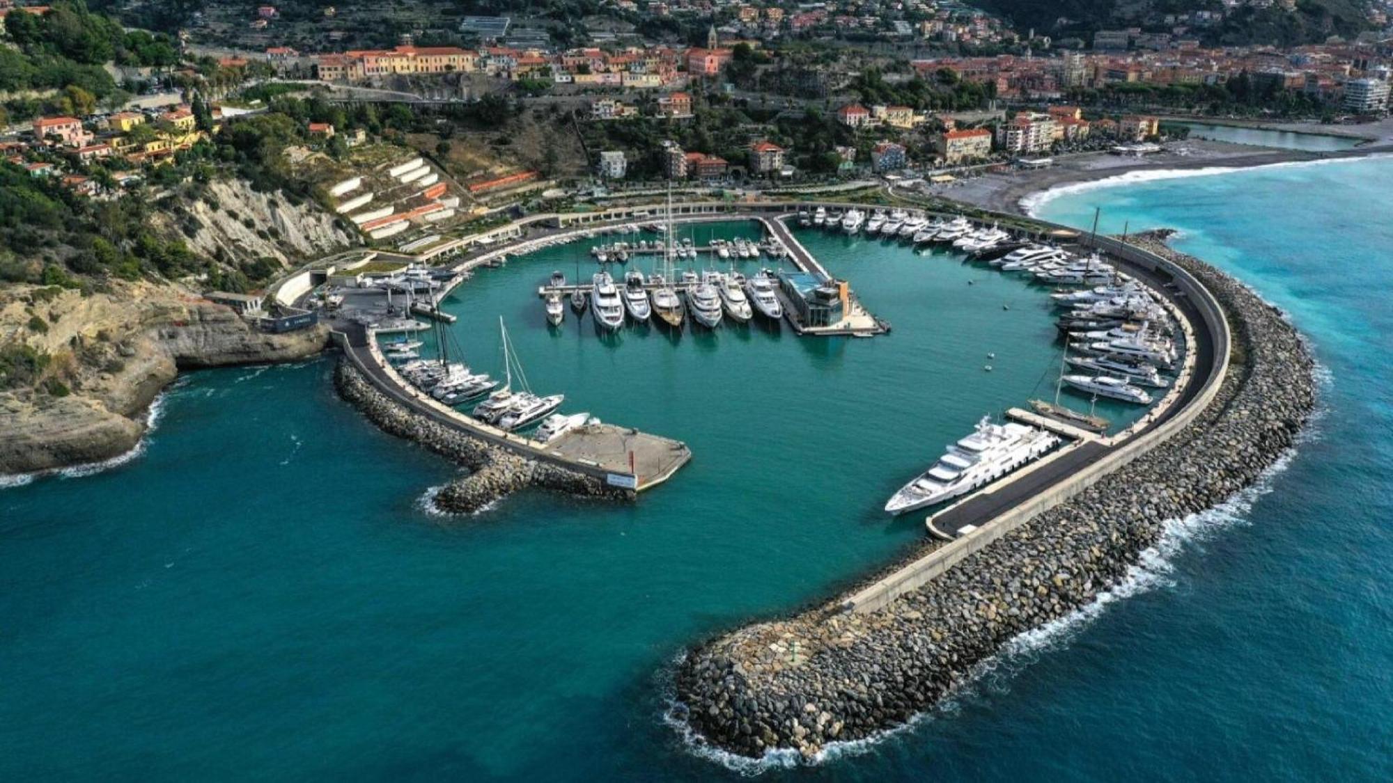 Casa Rina Apartment Ventimiglia Bagian luar foto